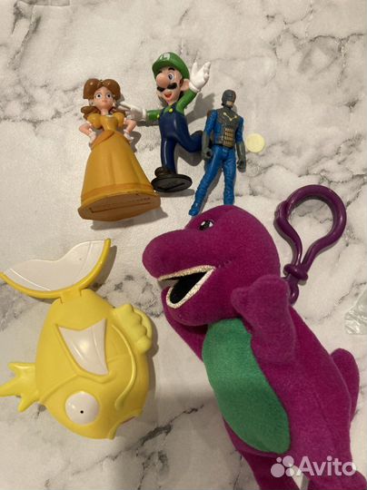 Игрушки из макдональдса и киндерсюрприза