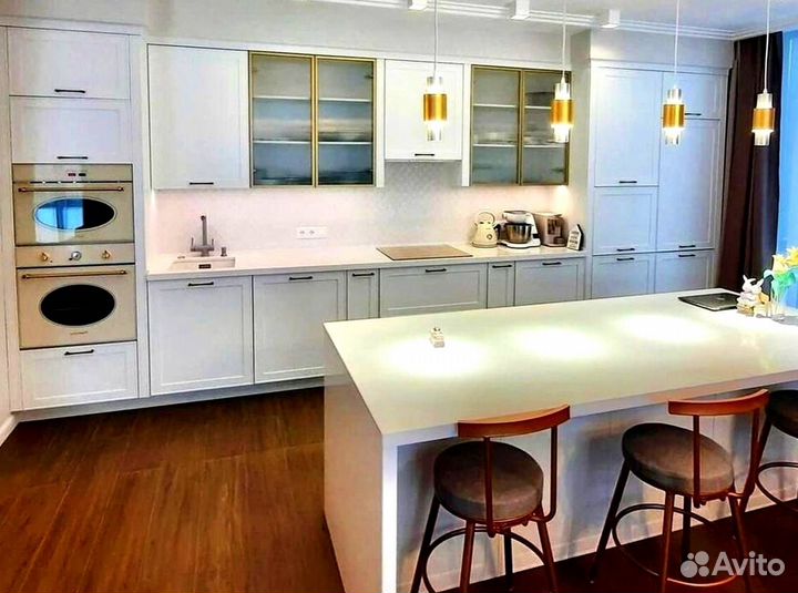 Кухонный гарнитур новый