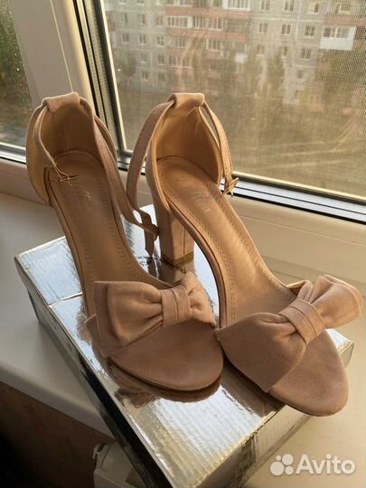 Туфли женские 39 размер