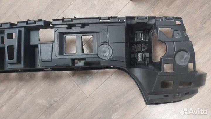 Кронштейн бампера задний Mercedes Gl 320 Cdi 164