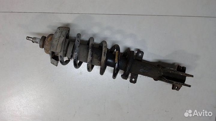 Амортизатор подвески Opel Vivaro, 2004