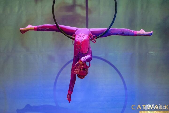 Костюм для воздушной гимнастики колец