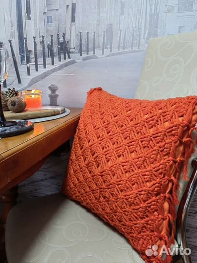 Подушка макраме