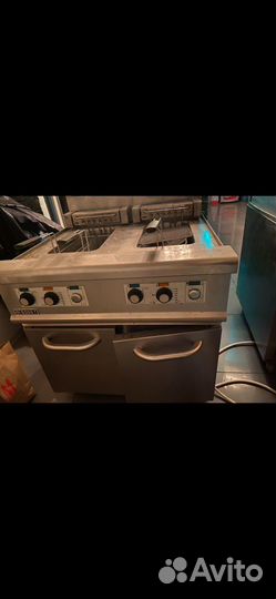 Фритюрница новая итальянская