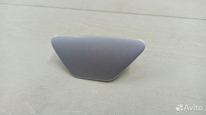 Крышка форсунки омывателя фар левая BMW 5 F10 F11