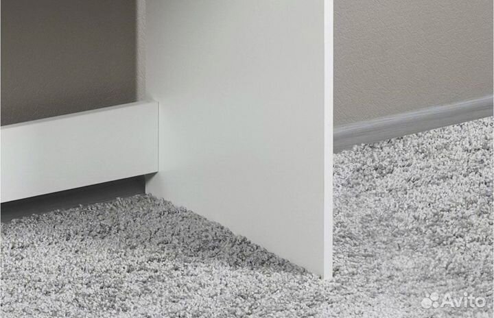 Письменный стол белый