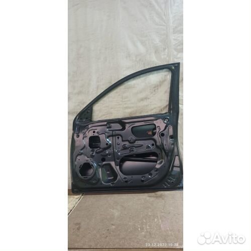 Дверь передняя правая Mitsubishi Pajero Sport 3