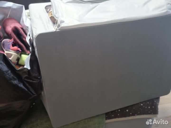 Ыирменная обувь для девочки пакетом