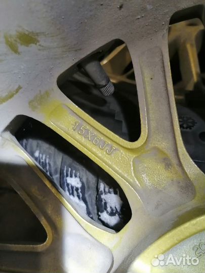Колеса в сборе зимние r15 5*114,3