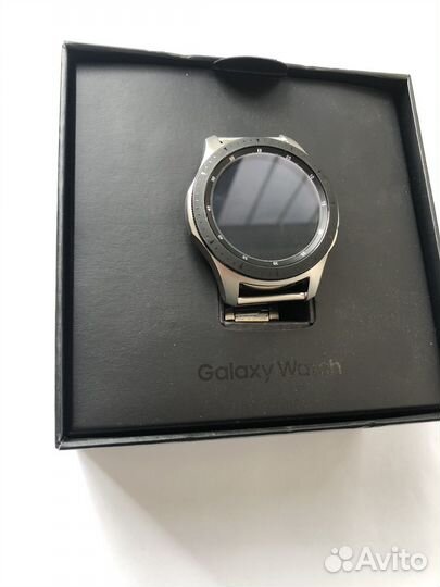 Samsung galaxy Watch4 classic 46mm