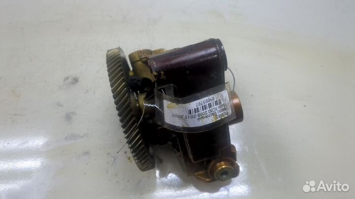 Насос масляный Volvo XC60, 2010