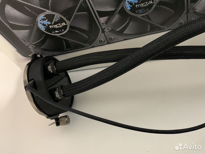 Водяное охлаждение Fractal Design Celsius S36