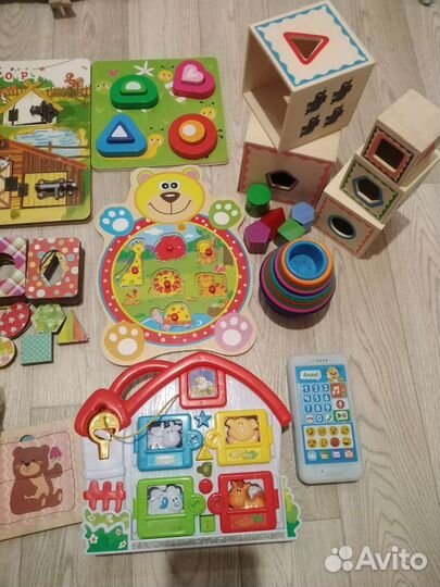 Развивающие игрушки