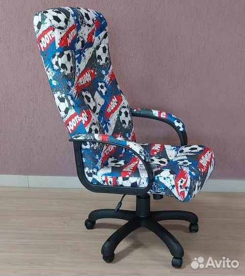 Компьютерное кресло Атлант с бесплатной доставкой