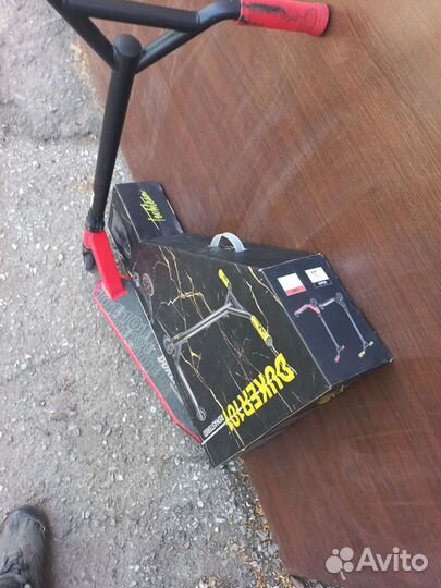 Трюковой самокат Duker 101