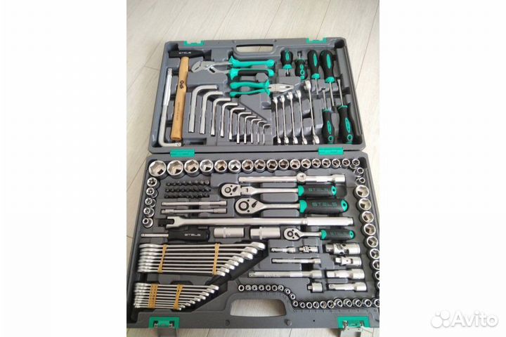 Набор инструментов Stels 142 предмета