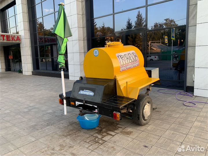 Прицеп бочка с кондиционером для кваса, молока