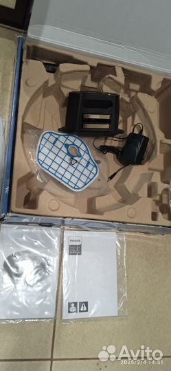 Робот пылесос Philips