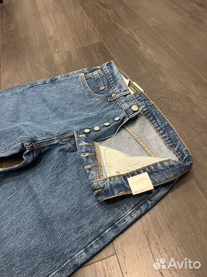 Джинсы Levis 501 светло синие на болтах