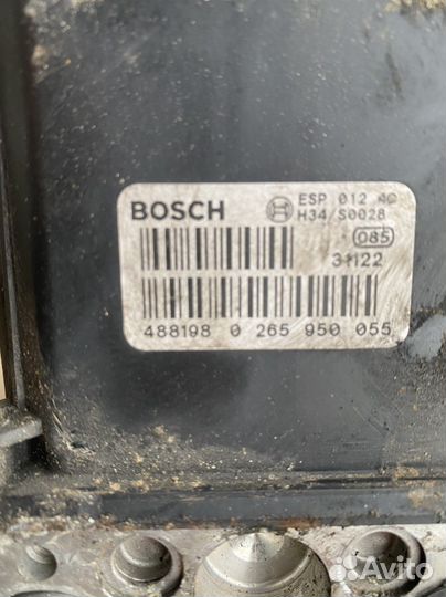 Блок ABS Audi A6 C5/VW Passat B5 4B0614517G