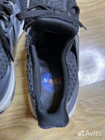 Кроссовки adidas Ultraboost DNA Nasa женские