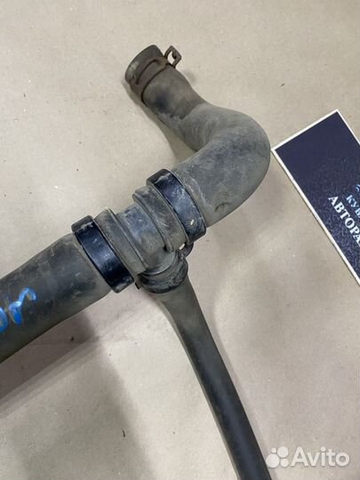 Патрубок охлаждения нижний Nissan almera g15