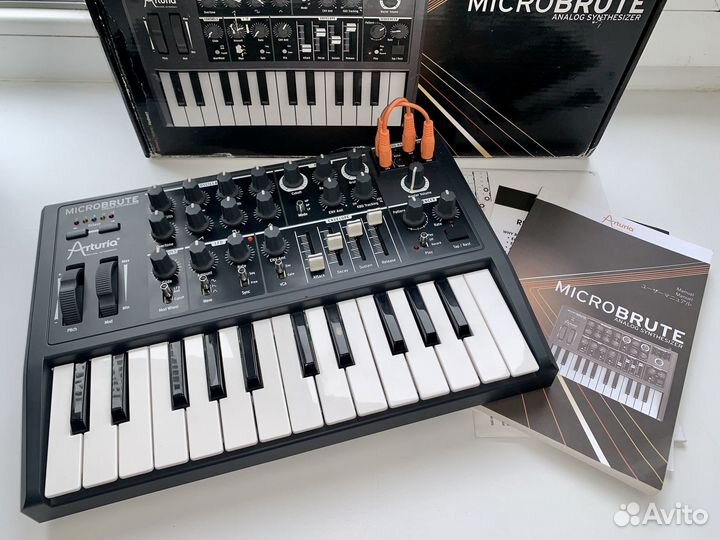 Arturia microbrute аналоговый синтезатор