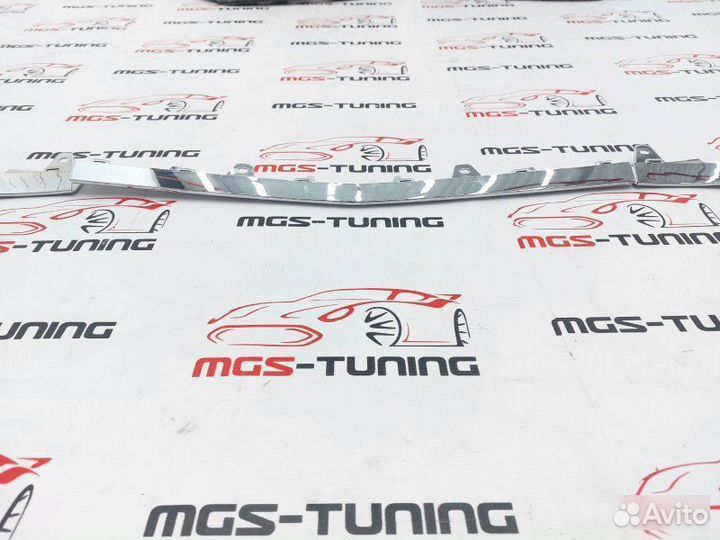 Хром губа E-class W212 2013-2016 AMG пакет 212