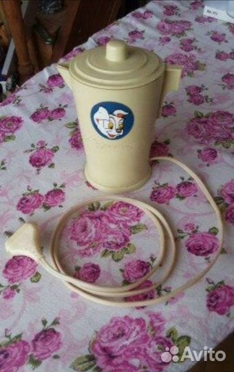 Стакан-кипятильник дорожный электрический