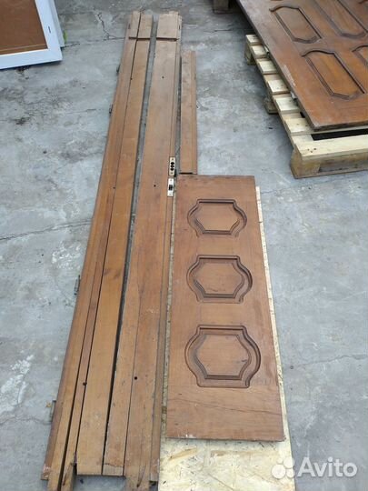 Дверь дубовая, входная, 230х105 с верхним добором