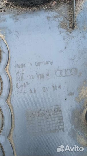 Крышка двигателя Audi A4B5 1.6 06B103935H