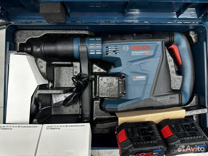 Аккумуляторный перфоратор Bosch GBH 18V-40 C