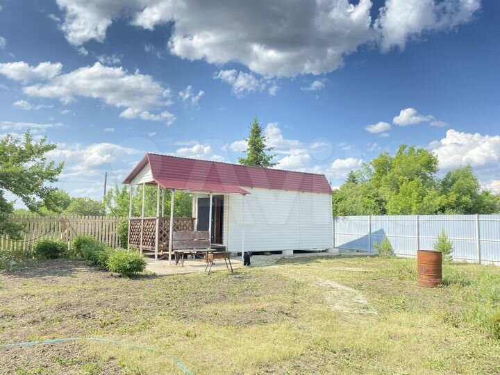 Дача 18 м² на участке 20 сот.