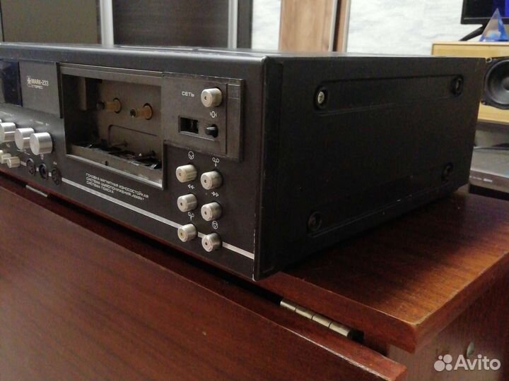 Дека кассетная