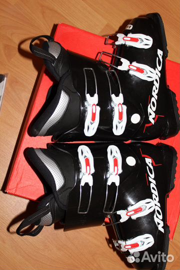 Горнолыжные ботинки Nordica dobermann 225 mm