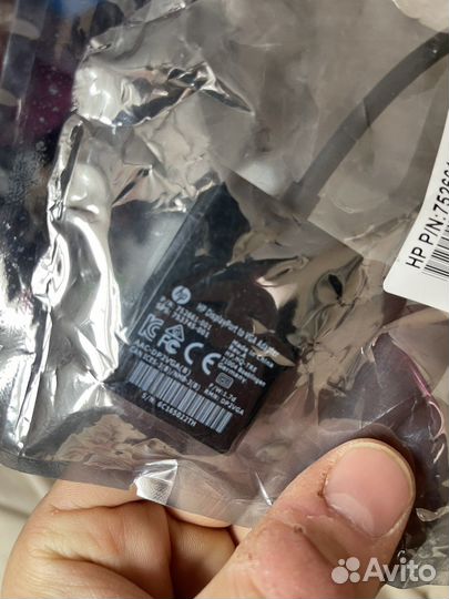 Переходник HP Display port to VGA adapter