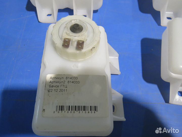 Бачок тормозной жидкости