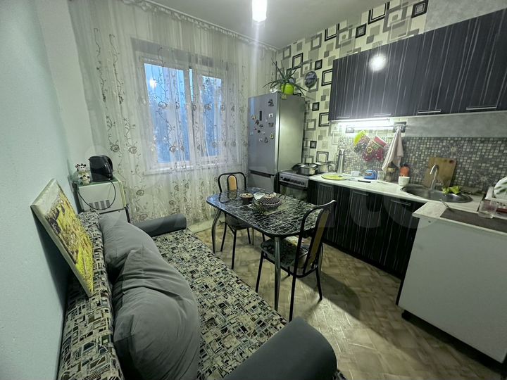 1-к. квартира, 40 м², 4/9 эт.