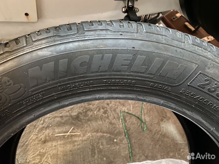 Michelin Premier A/S 235/55 R19