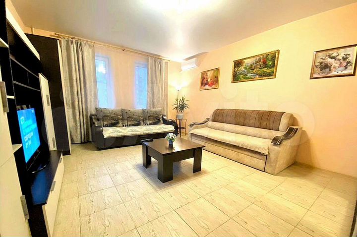 2-к. квартира, 83 м², 8/12 эт.