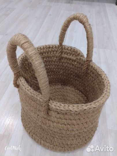 Корзина плетёная из джута