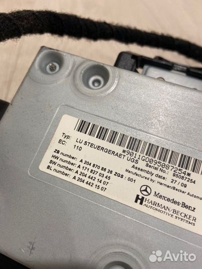 Блок управления магнитолой Mercedes Benz E350 W212