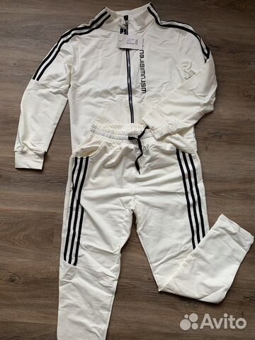 Спортивный костюм женский 46