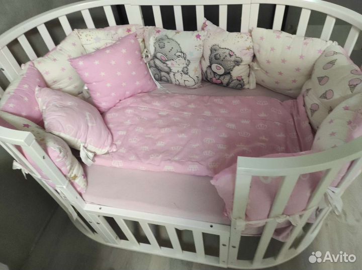 Бортики в детскую кроватку+одеяло+простынки