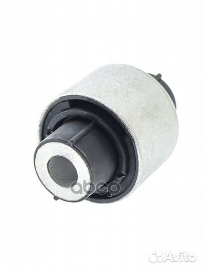 Сайлентблок рычага задней подвески LR VAG+Skod