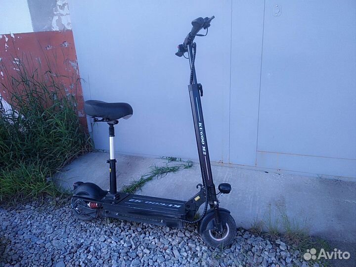 Самокат взрослый электрический бу