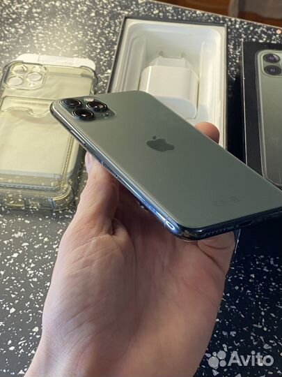 iPhone 11 Pro, 64 ГБ