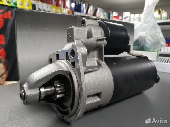 Стартер новый заводской Китай на много а/м. гарант