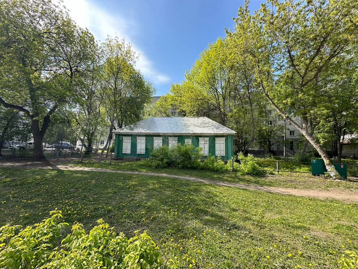 Здание в центре 110 м2 с земельным участком