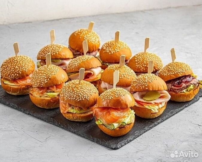 Продавец в кафе. Без опыта. Подработка. От 4 часов